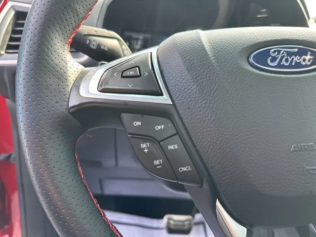2024 Ford Edge ST-Line - Photo 31