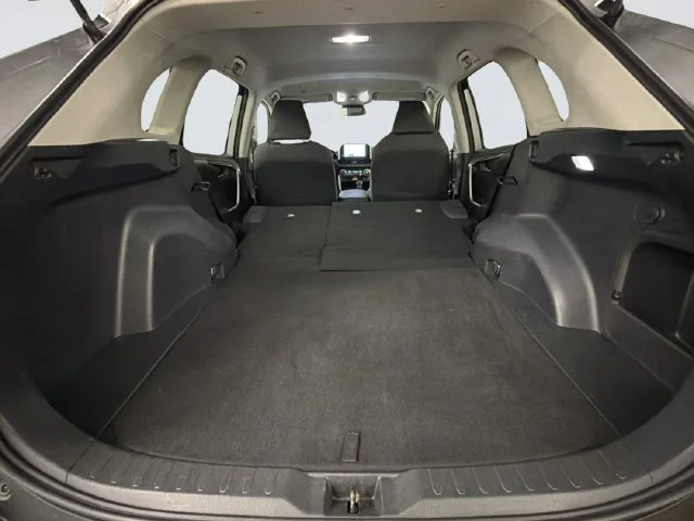 Certified Used 2025 Silver Toyota XLE image 36