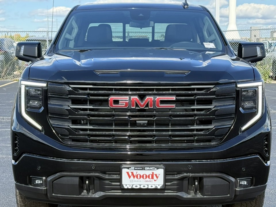 2026 GMC SIERRA - Image 2