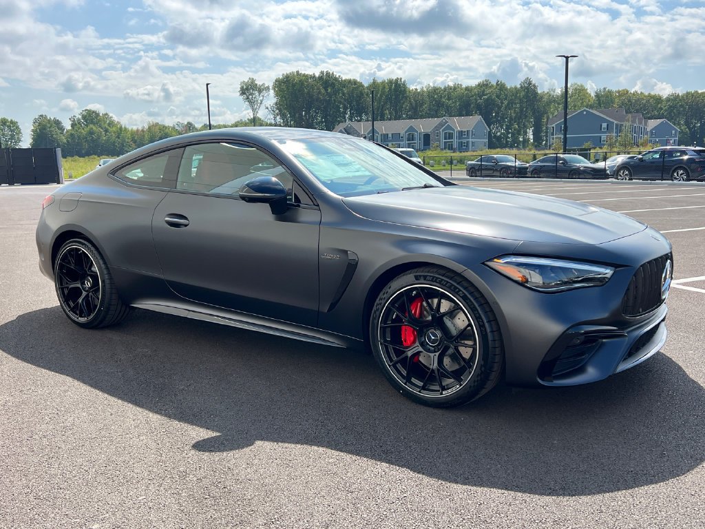New 2027 MANUFAKTUR exclusive graphite grey magno Mercedes-Benz AMG® CLE 53 4MATIC+ Coupe image 39