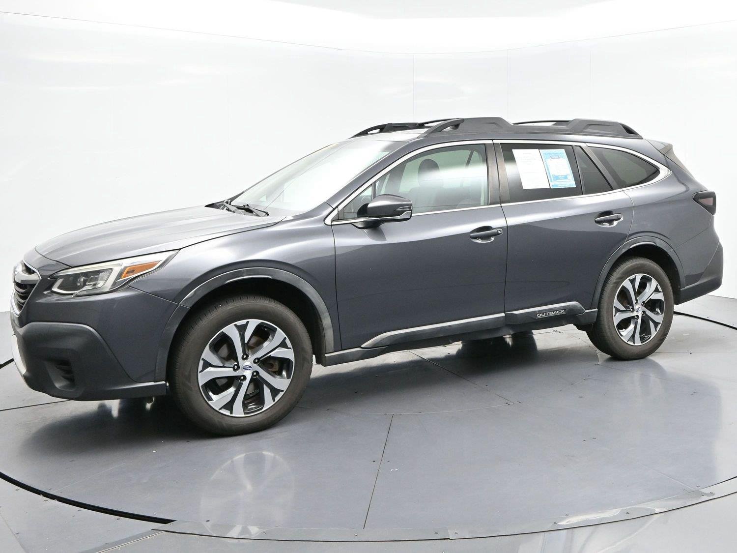 Used 2020 Magnetite Gray Metallic Subaru Limited image 4