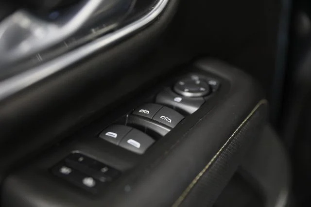Used 2021 Blue GMC SLT image 16