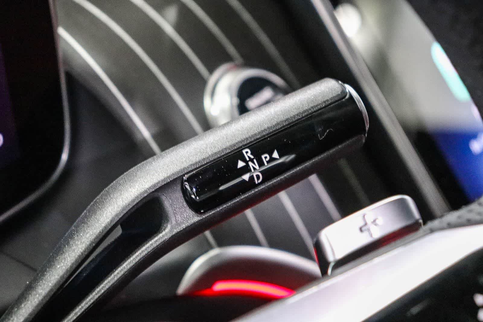 New 2026 Obsidian Black Metallic Mercedes-Benz GLC 300 image 21