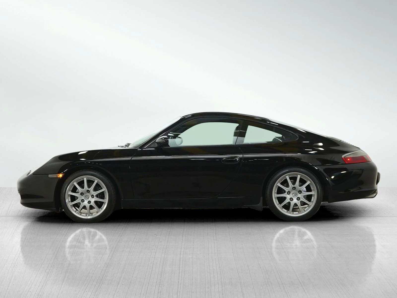 Used 2002 Porsche 911 Carrera with VIN WP0AA29942S620579 for sale in Wayzata, Minnesota