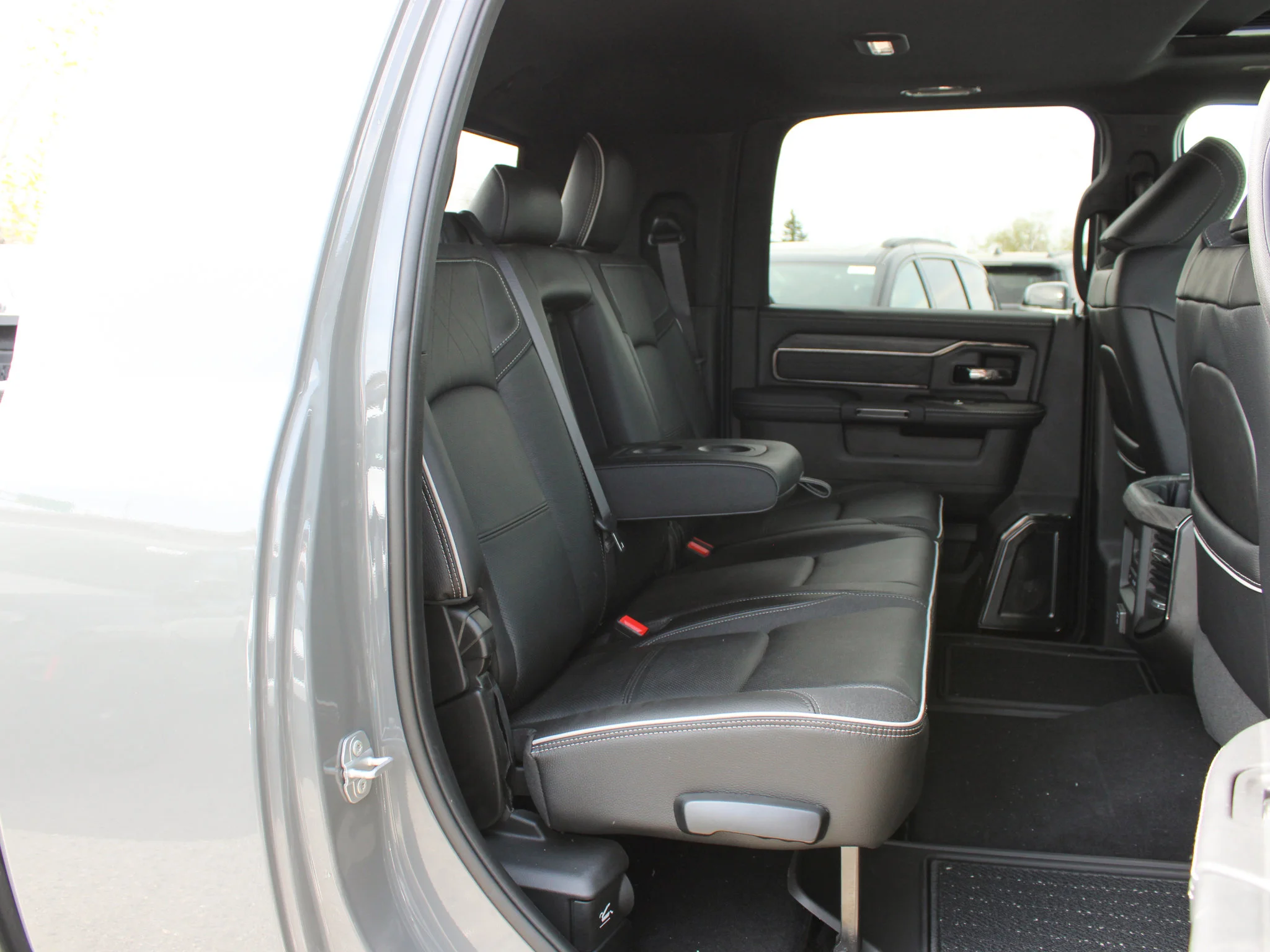 New 2026 Grey RAM Limited* image 12