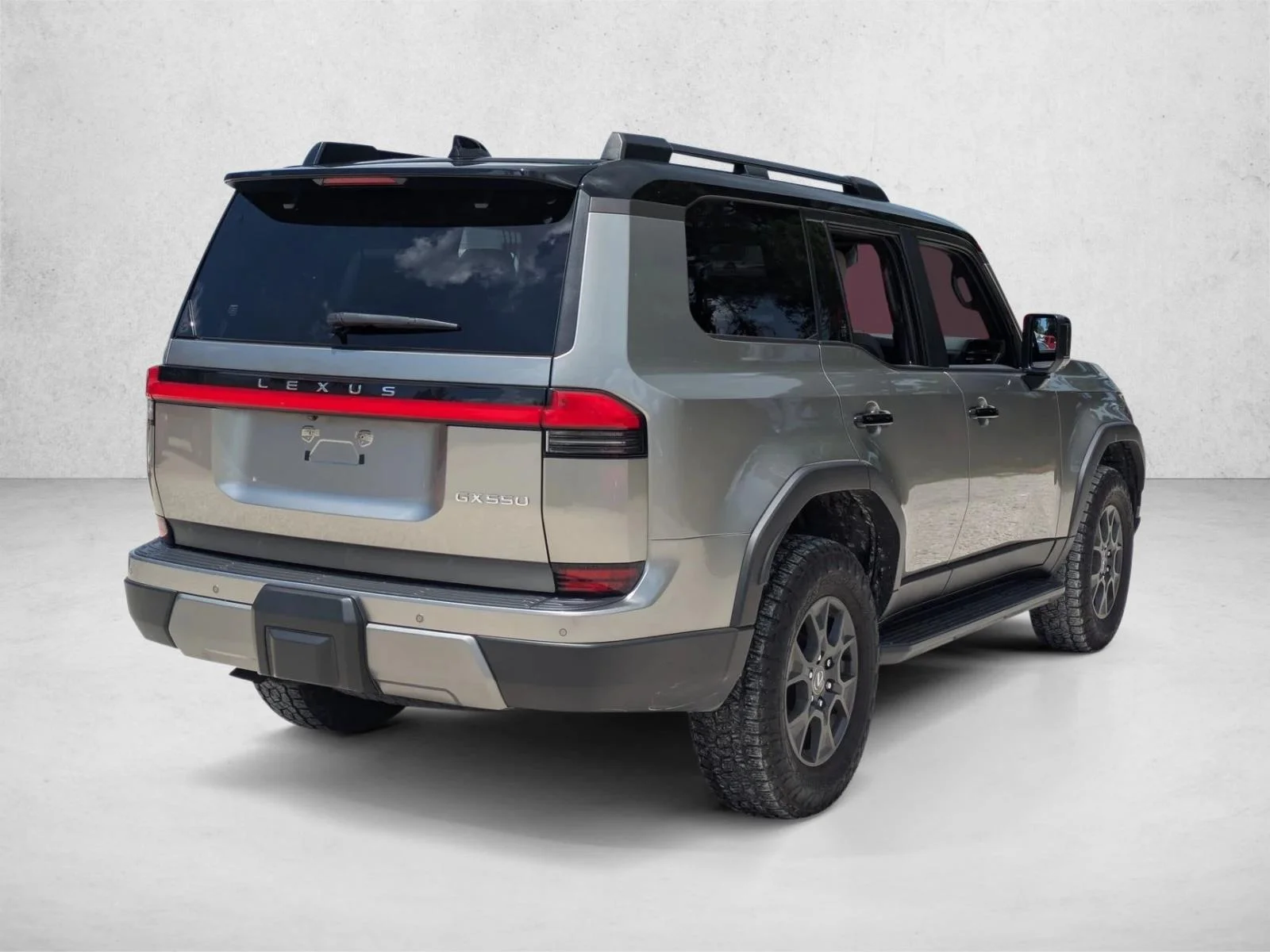 Used 2024 Atomic Silver Lexus GX 550 Overtrail image 5