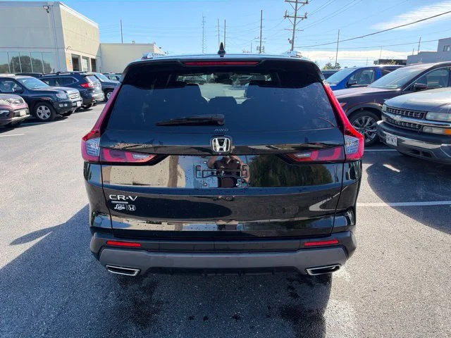 Used 2025 Black Honda Sport image 5