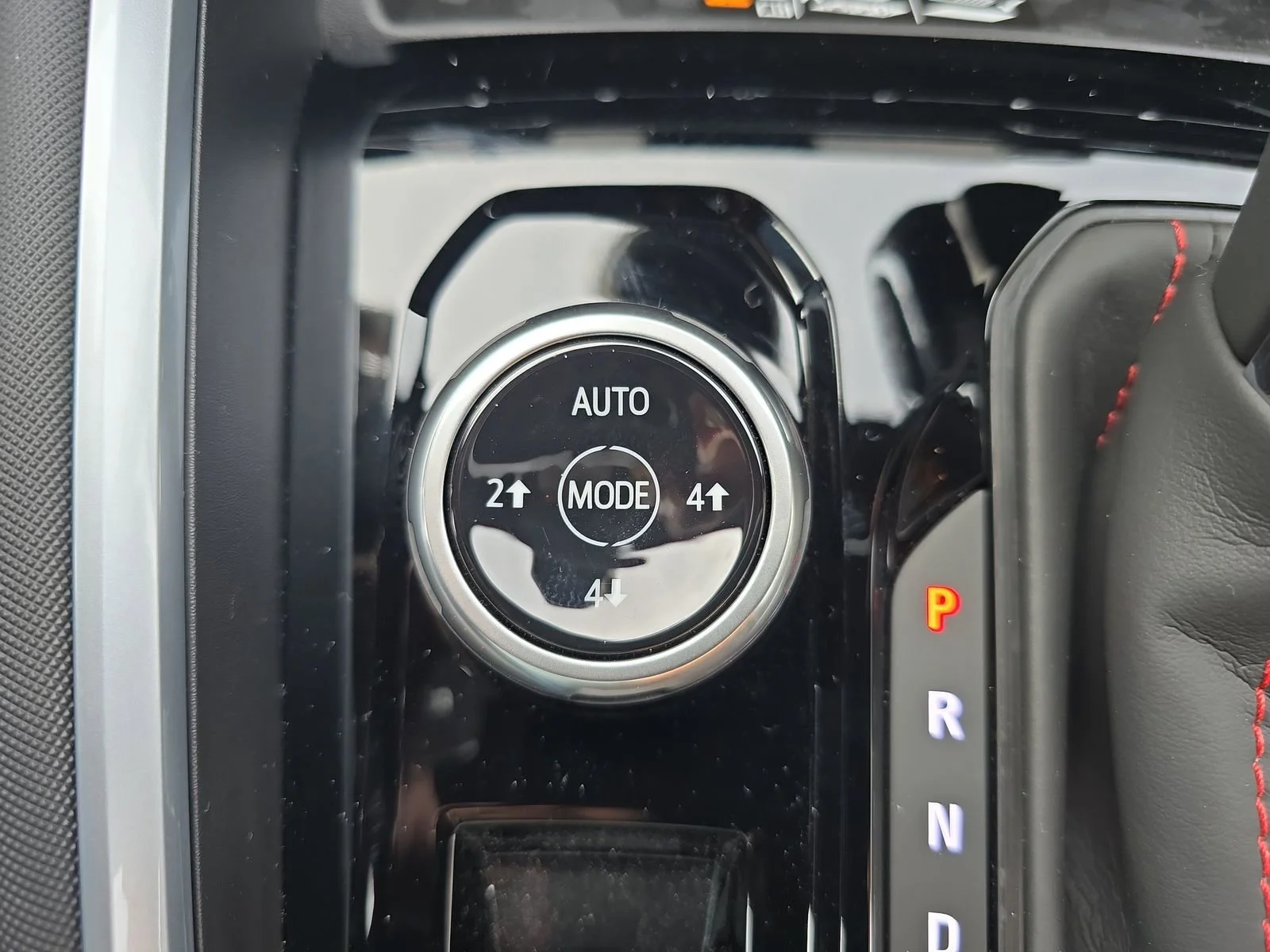2026 Chevrolet Colorado Z71 - Photo 16