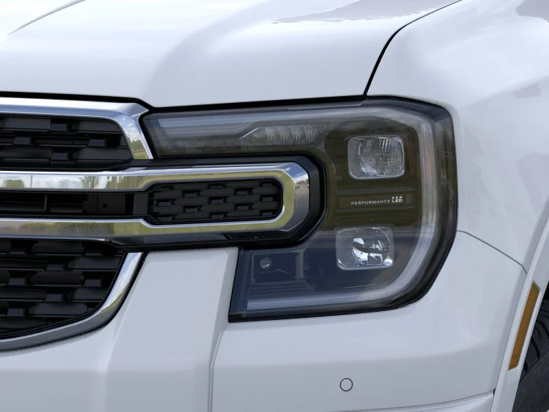 New 2026 Oxford White Ford Lariat image 18