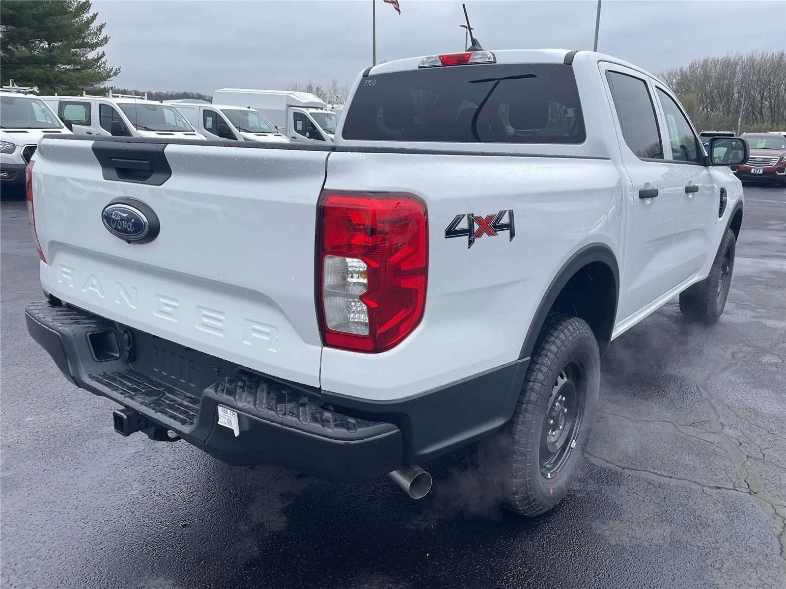 New 2026 Oxford White Ford XL image 7