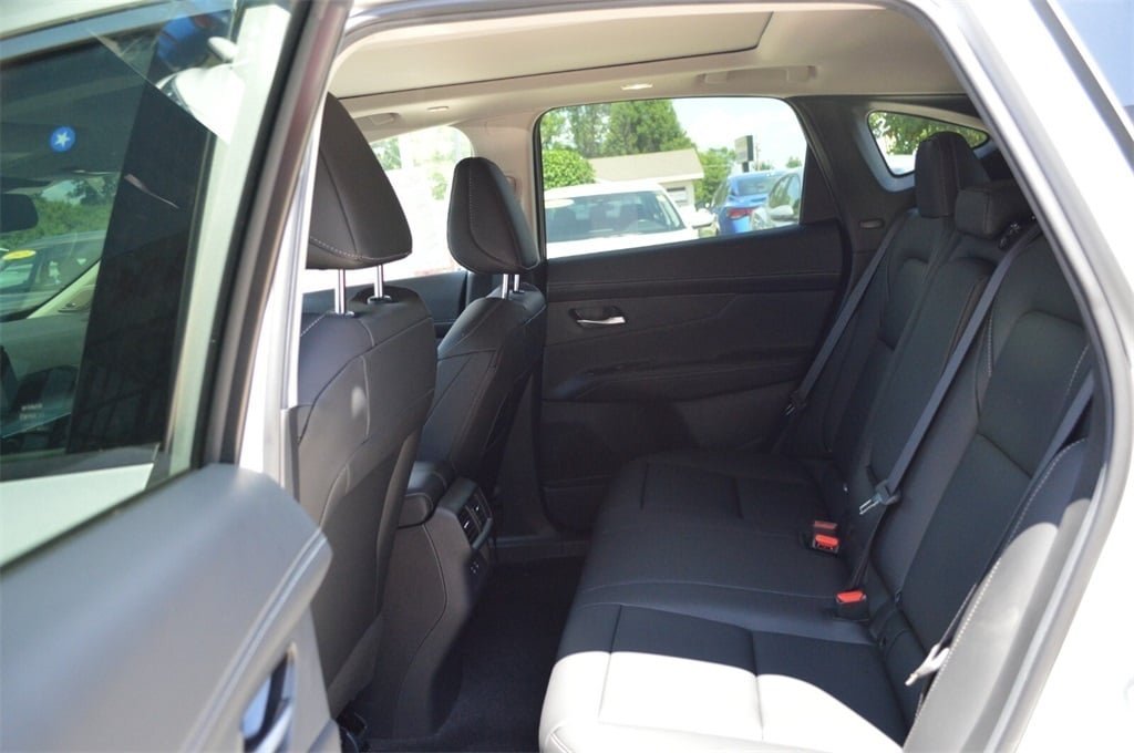 2025 Nissan Murano SL - Photo 25