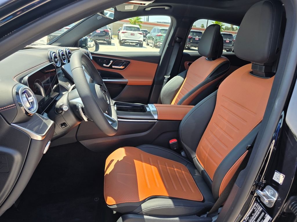 New 2027 Black Mercedes-Benz GLC 300 image 13
