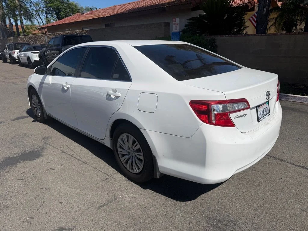 Used 2012 White Toyota LE image 8