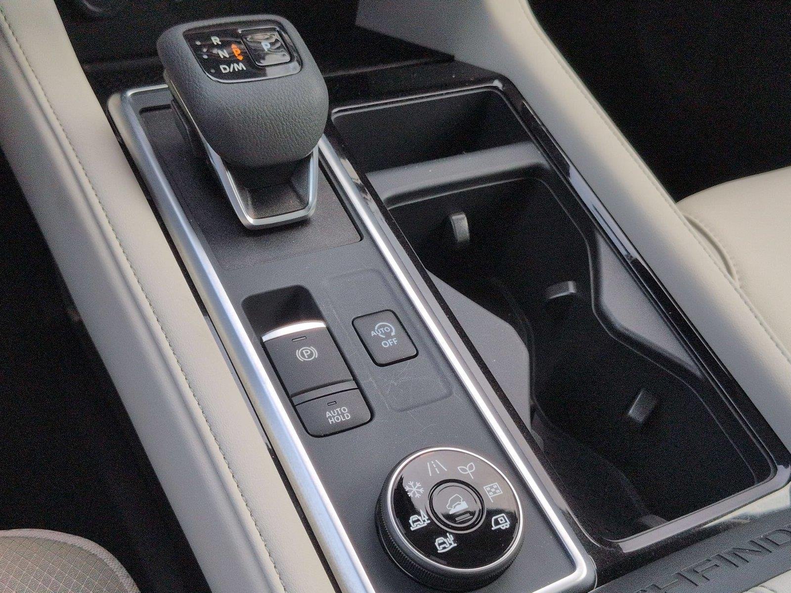 Used 2025 Super Black Nissan SL image 30