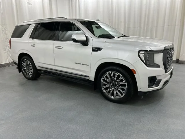 2023 GMC Yukon Denali Ultimate's photo