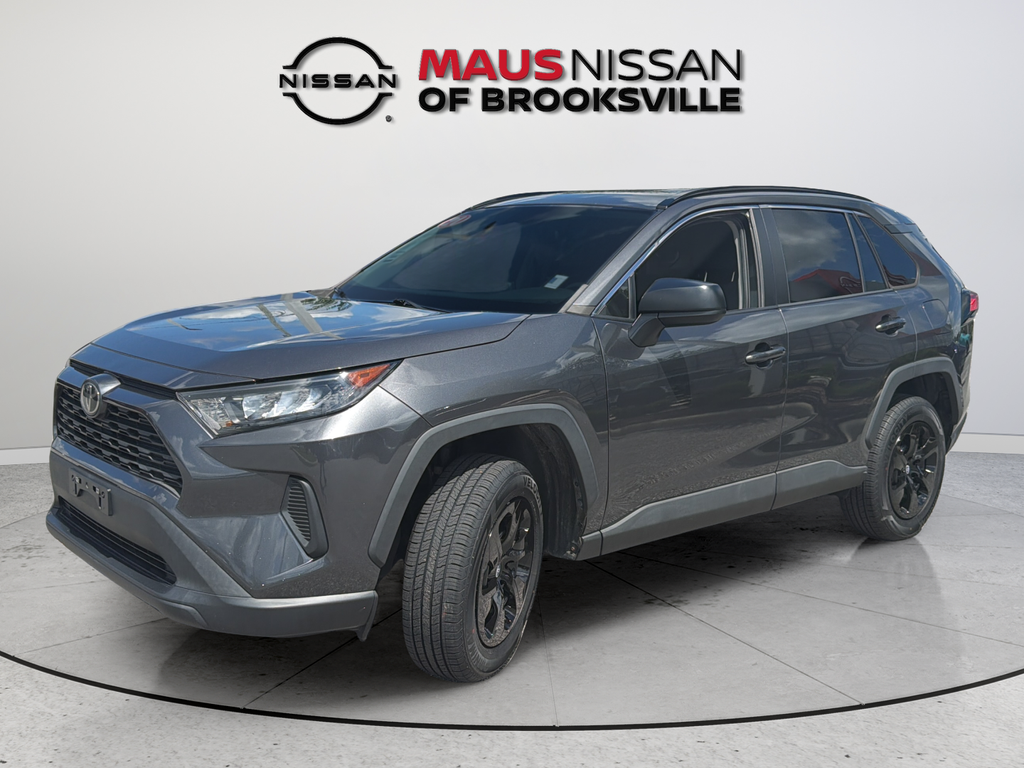 Used 2021 Gray Toyota LE image 5