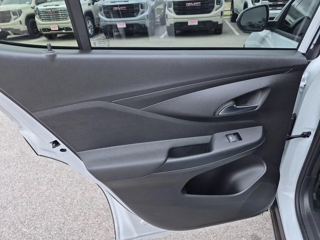 New 2026 Summit White Buick Preferred image 36