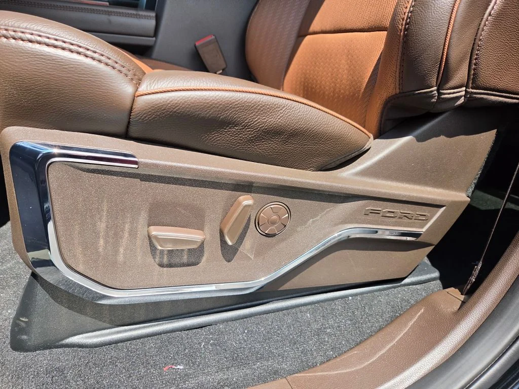 New 2026 Agate Black Metallic Ford F-350® King Ranch® image 19