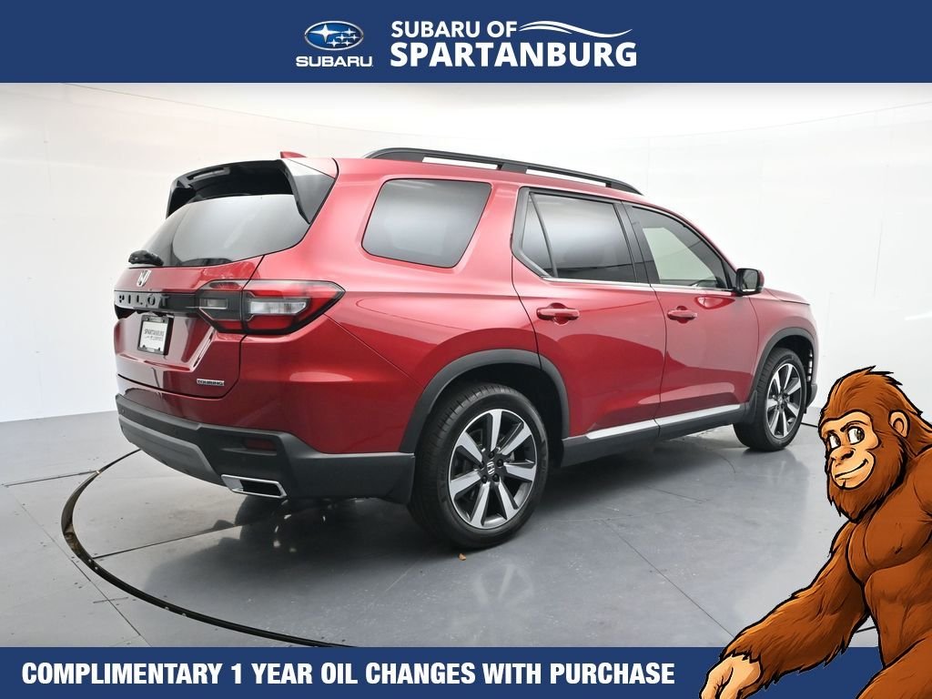 Used 2025  Honda Touring image 8