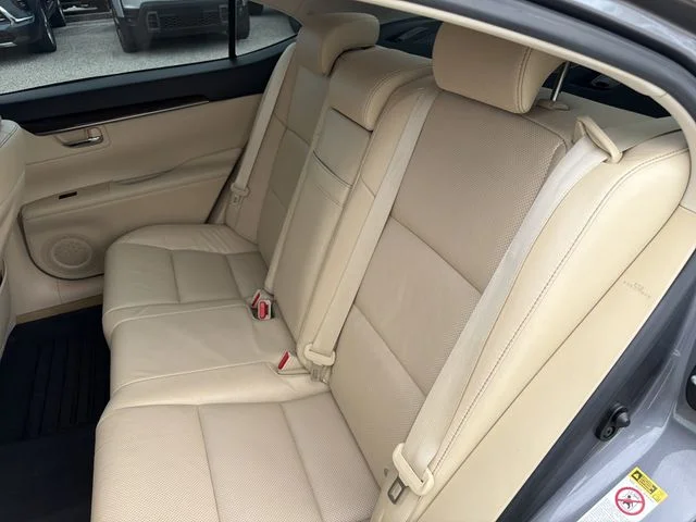 Used 2013 Gray Lexus 350 image 16