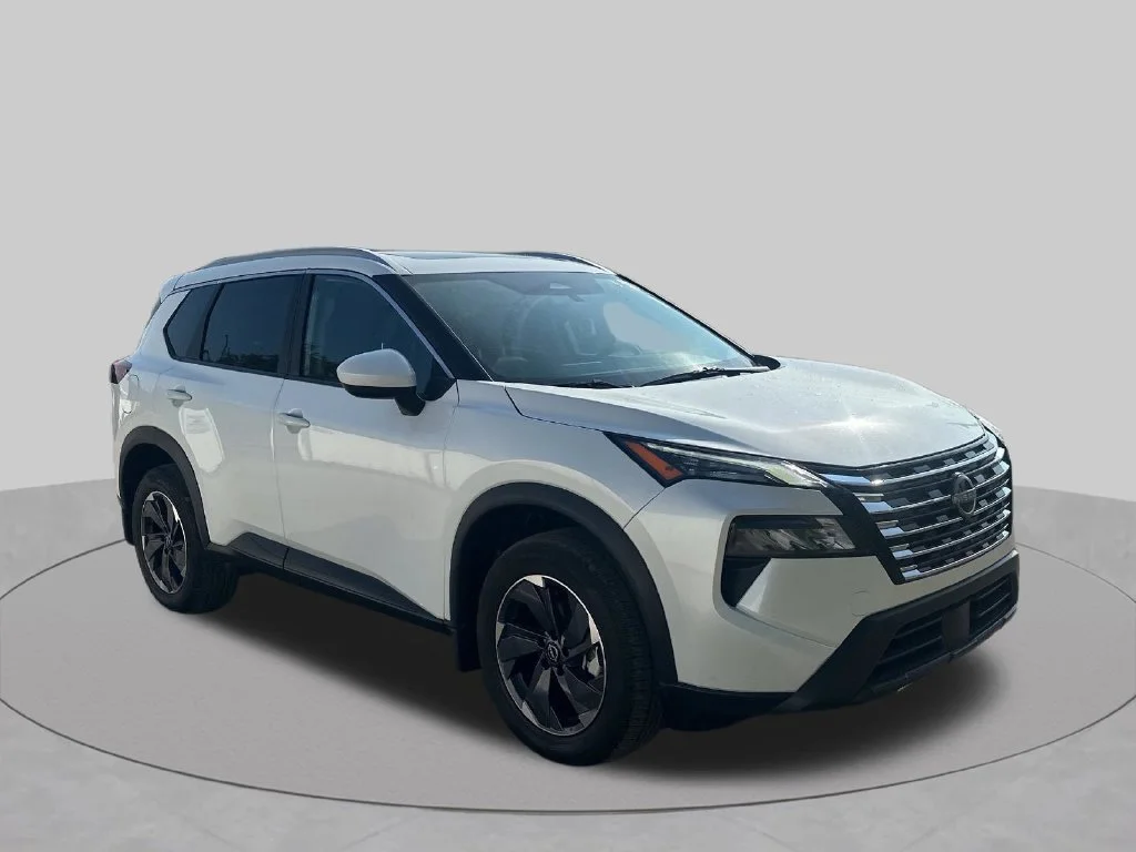 Used 2025 White Nissan SV image 41