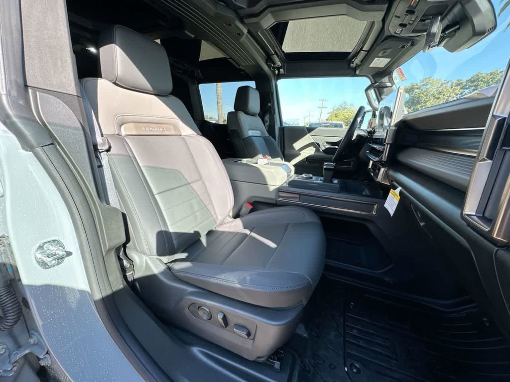 2025 GMC HUMMER EV 3X - Photo 29