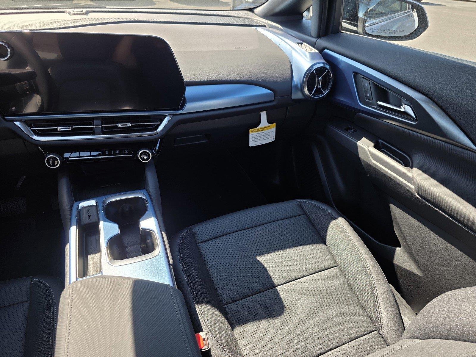2026 Chevrolet Equinox EV 2LT - Photo 17