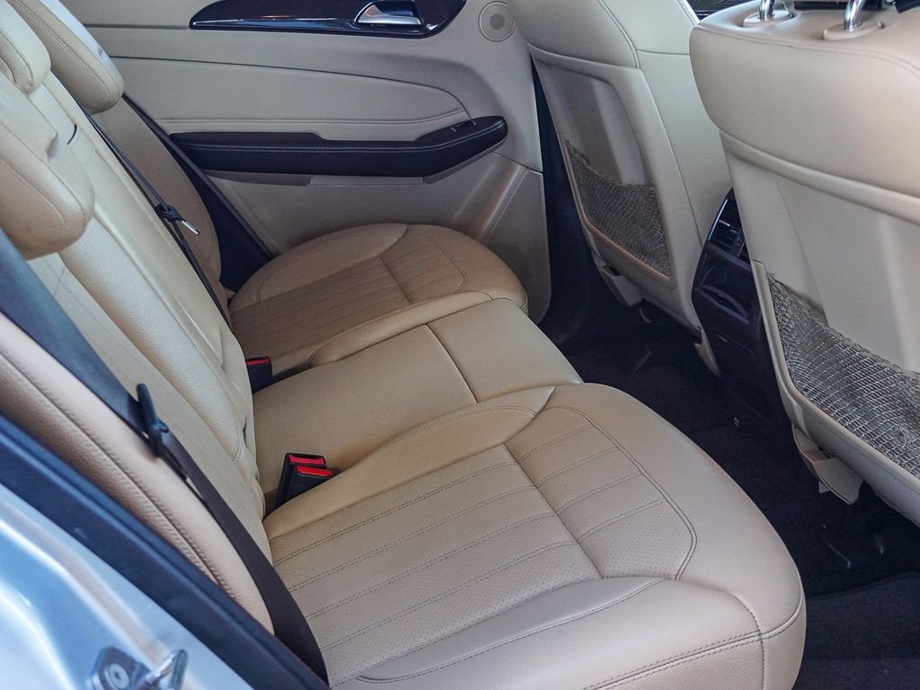 Used 2018 Silver Mercedes-Benz GLE 350 image 14