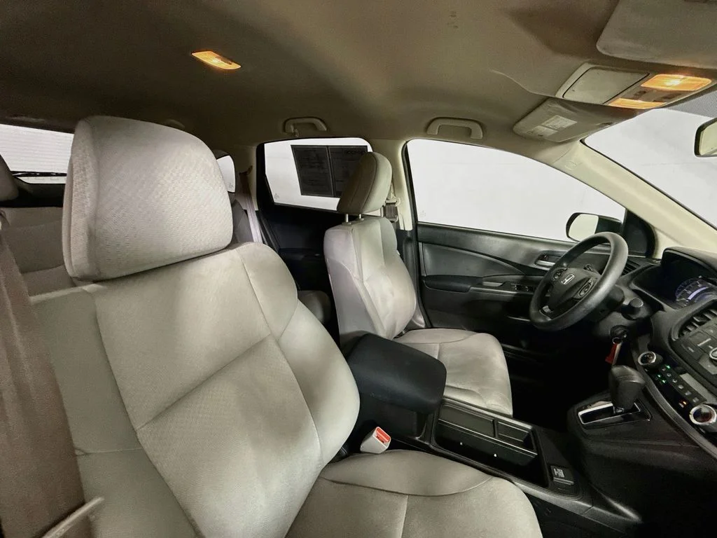 Used 2015 Obsidian Blue Pearl Honda LX image 25