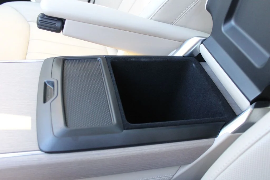 2023 Land Rover Range Rover SE - Photo 31