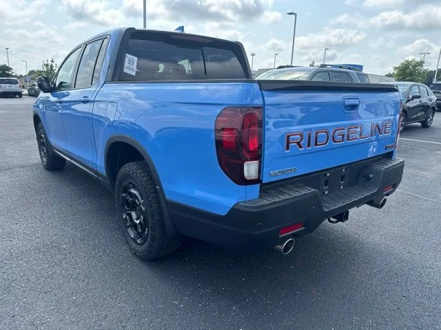 Used 2025 Blue Honda TrailSport+ image 6