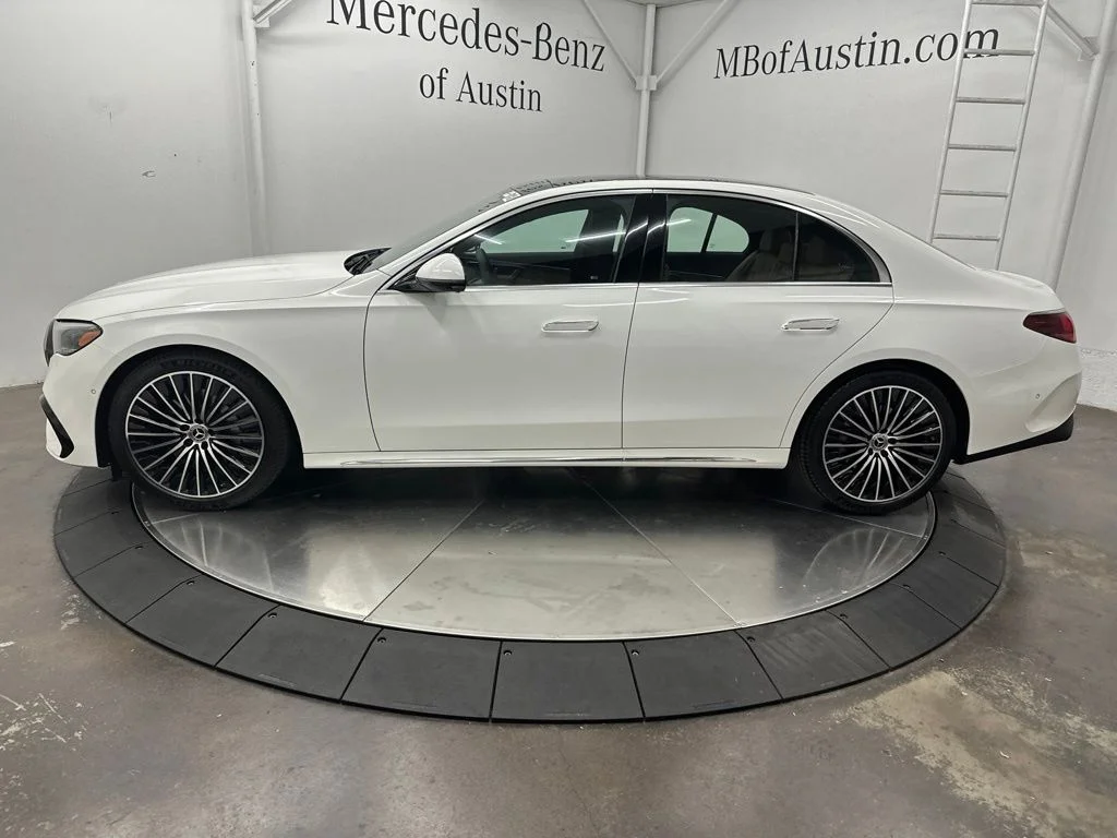 New 2027 White Mercedes-Benz E 350 image 4
