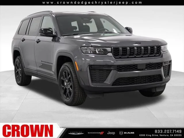 New 2026 Baltic Gray Metallic Clearcoat Jeep Laredo image 3