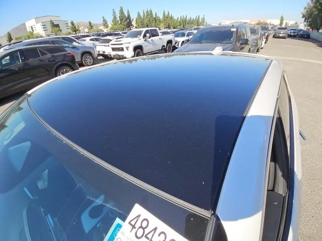 Used 2024 Crystal White Tricoat Cadillac Tech image 11
