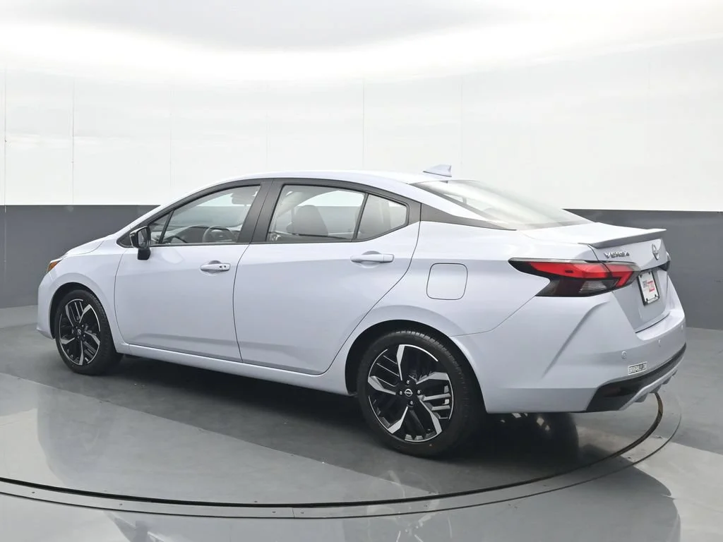 Used 2024 Gray Nissan 1.6 SR image 4