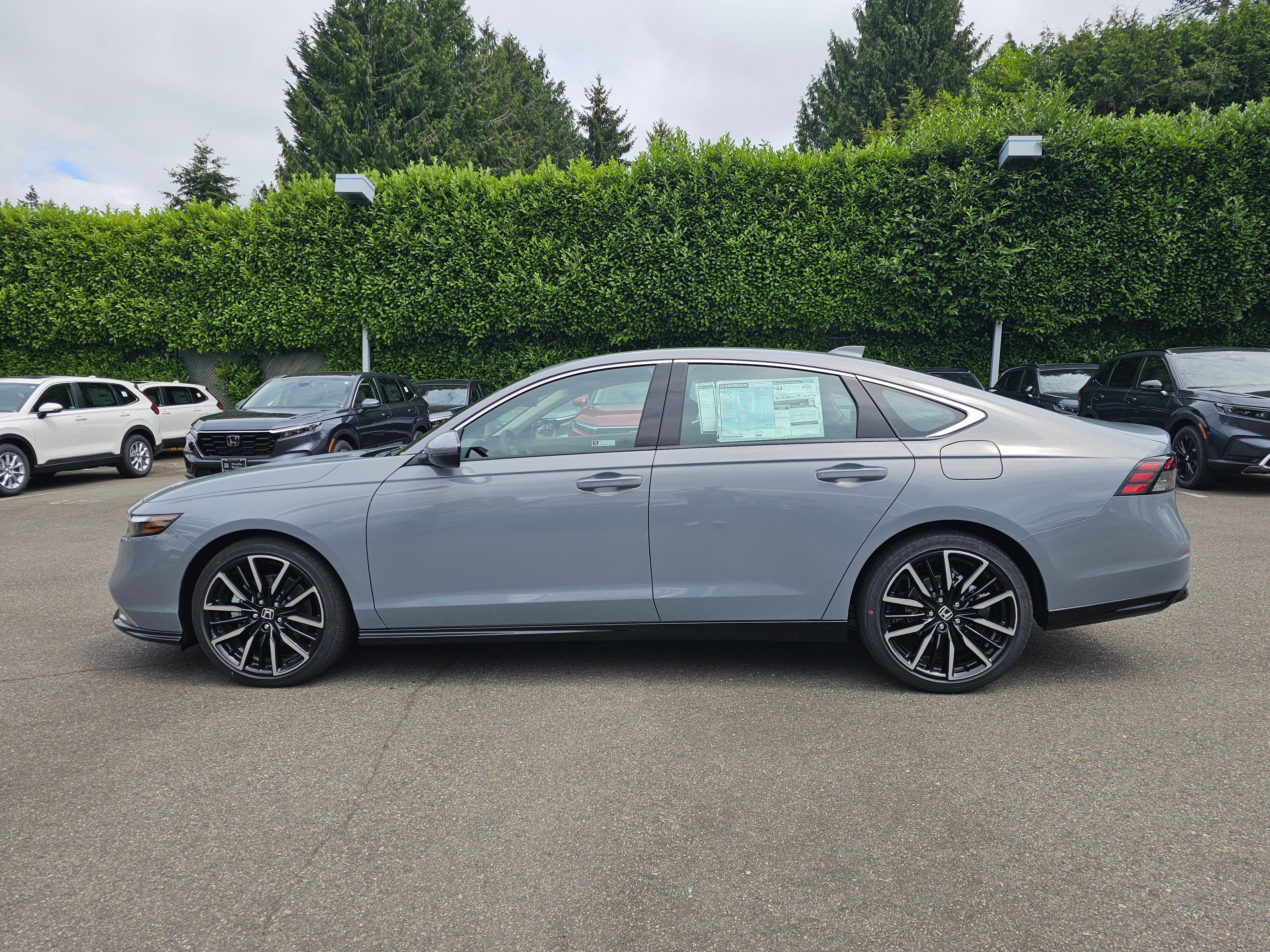 New 2026 Urban Gray Pearl Honda Touring image 5