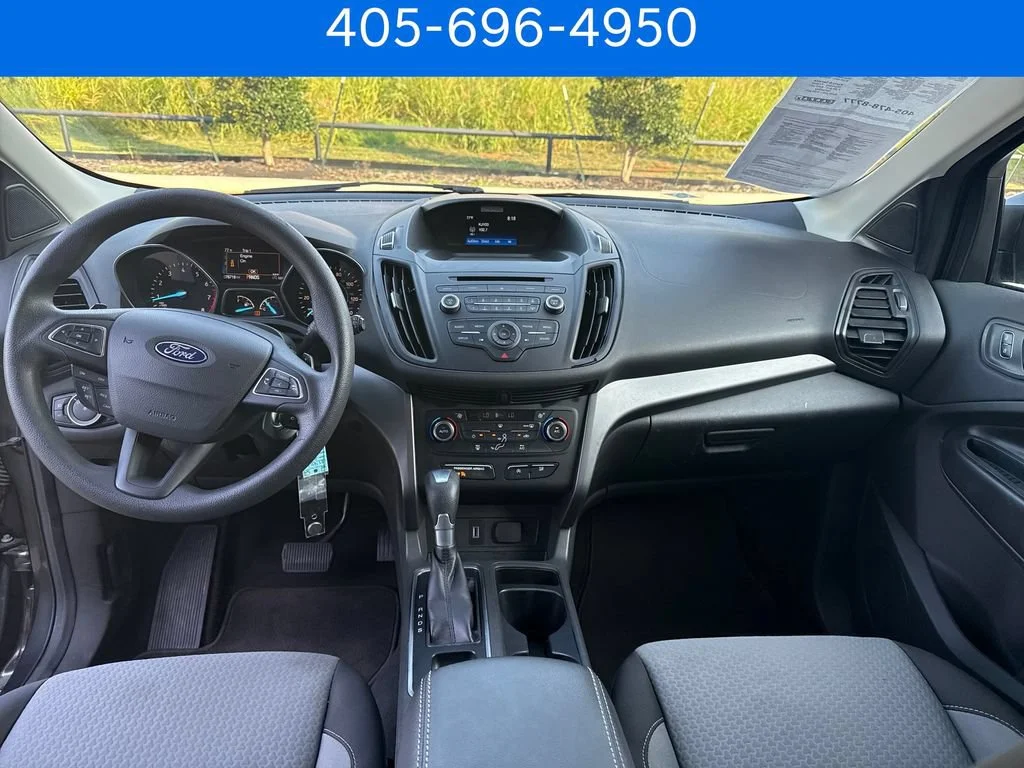 Pre-Owned 2017 Ford Escape SE