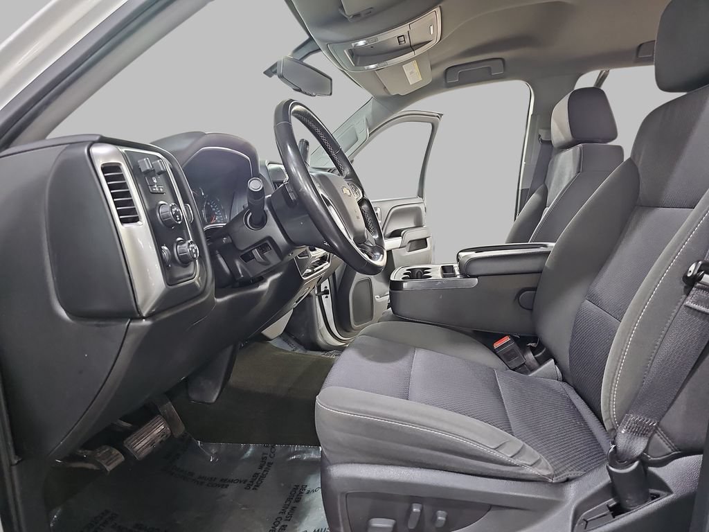 Certified Used 2017 SUMMIT WHITE Chevrolet LT image 18