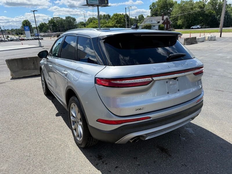 Used 2021 Silver Lincoln Standard image 6