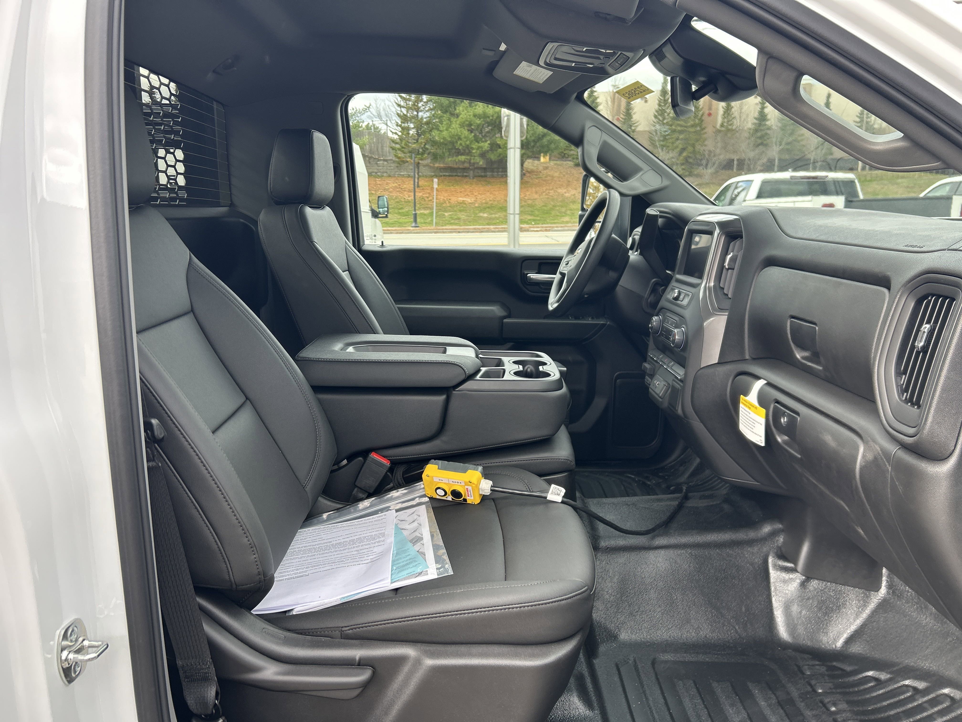 New 2025 Summit White Chevrolet Work Truck image 8