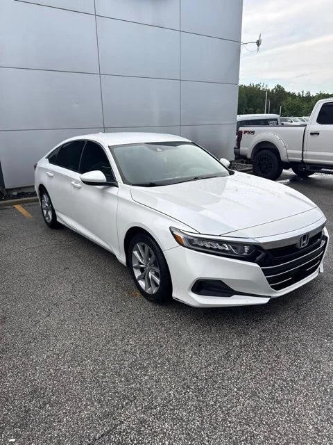 Certified Used 2021  Honda LX image 2