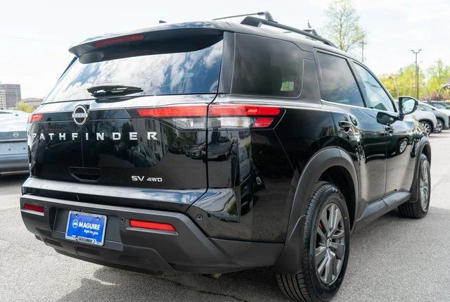Used 2022 Black Nissan SV image 6