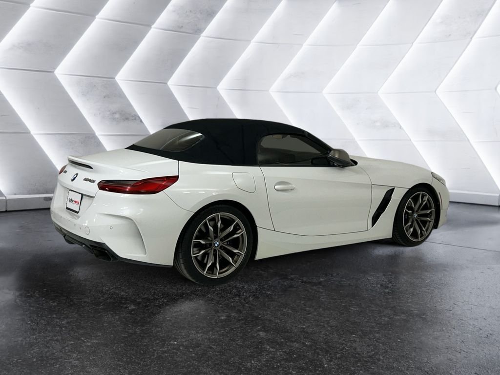 Used 2020 White BMW sDrive M40i image 4