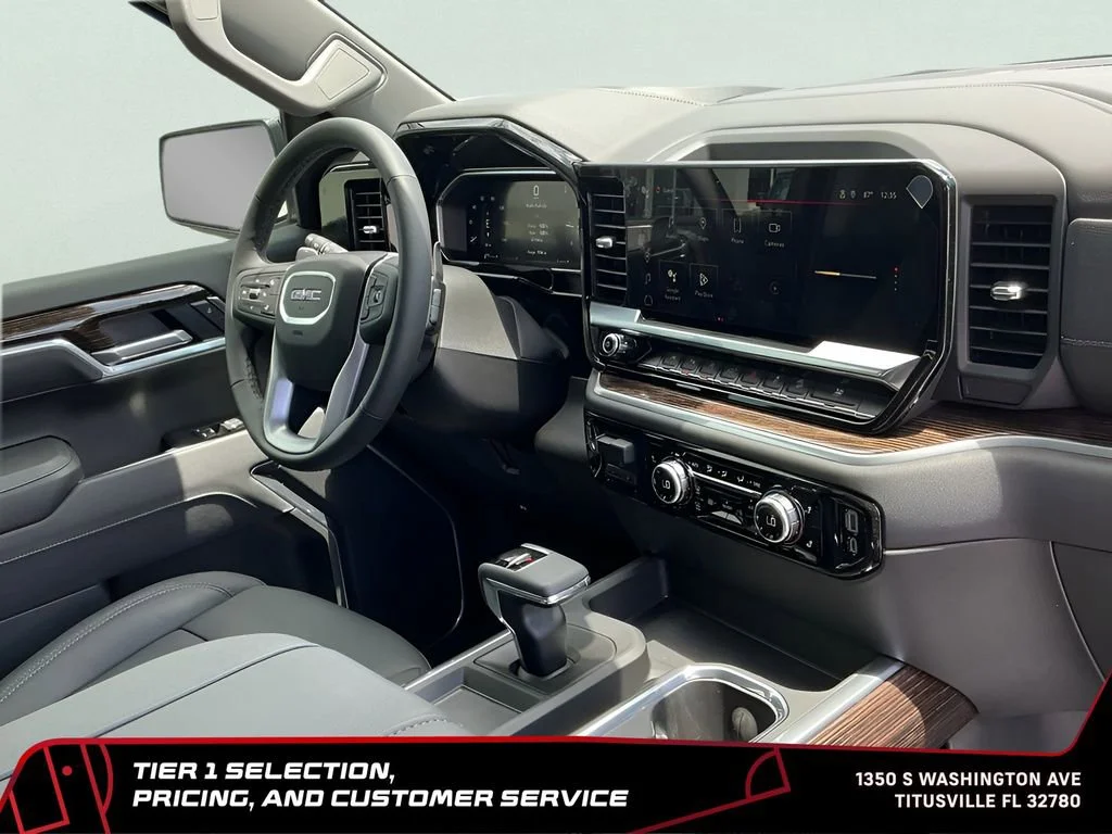 New 2026 Sterling Metallic GMC Elevation image 14