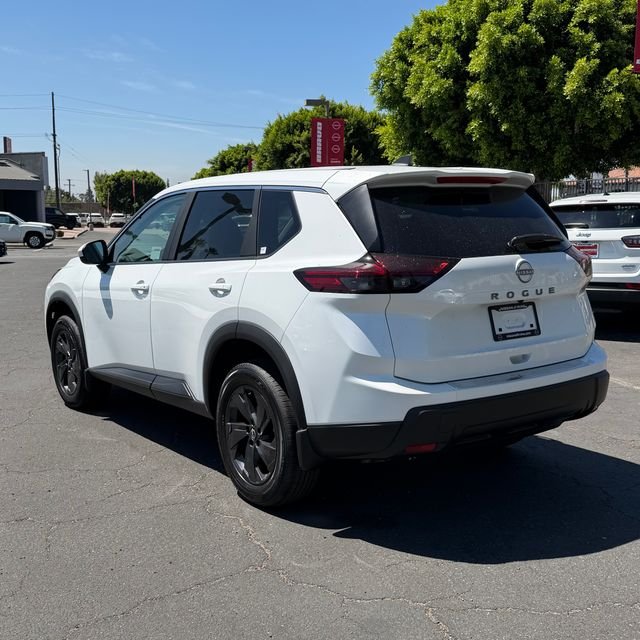 New 2026 Everest White Pearl TriCoat Nissan SV image 5