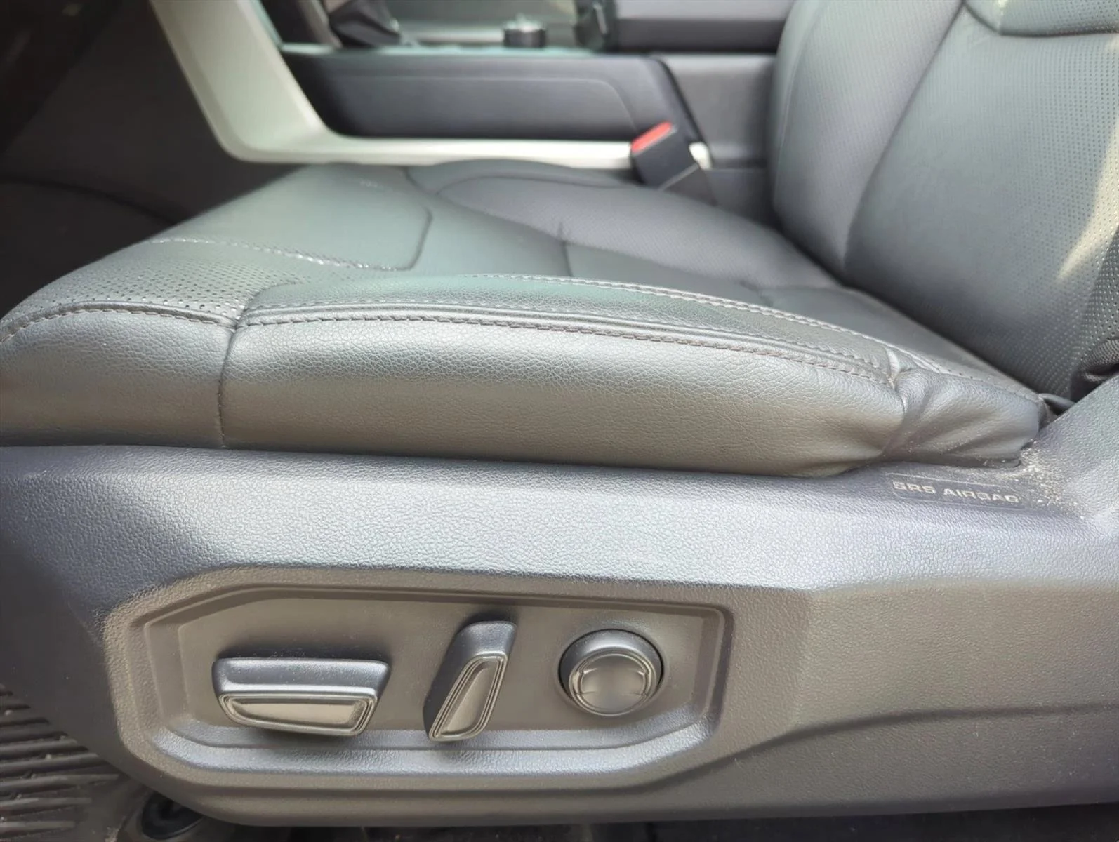 Used 2023 Magnetic Gray Metallic Toyota SR5 image 12