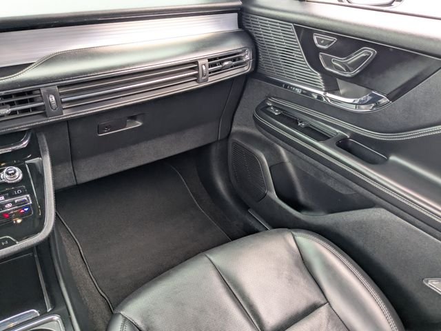 Used 2020 Silver Lincoln Standard image 17