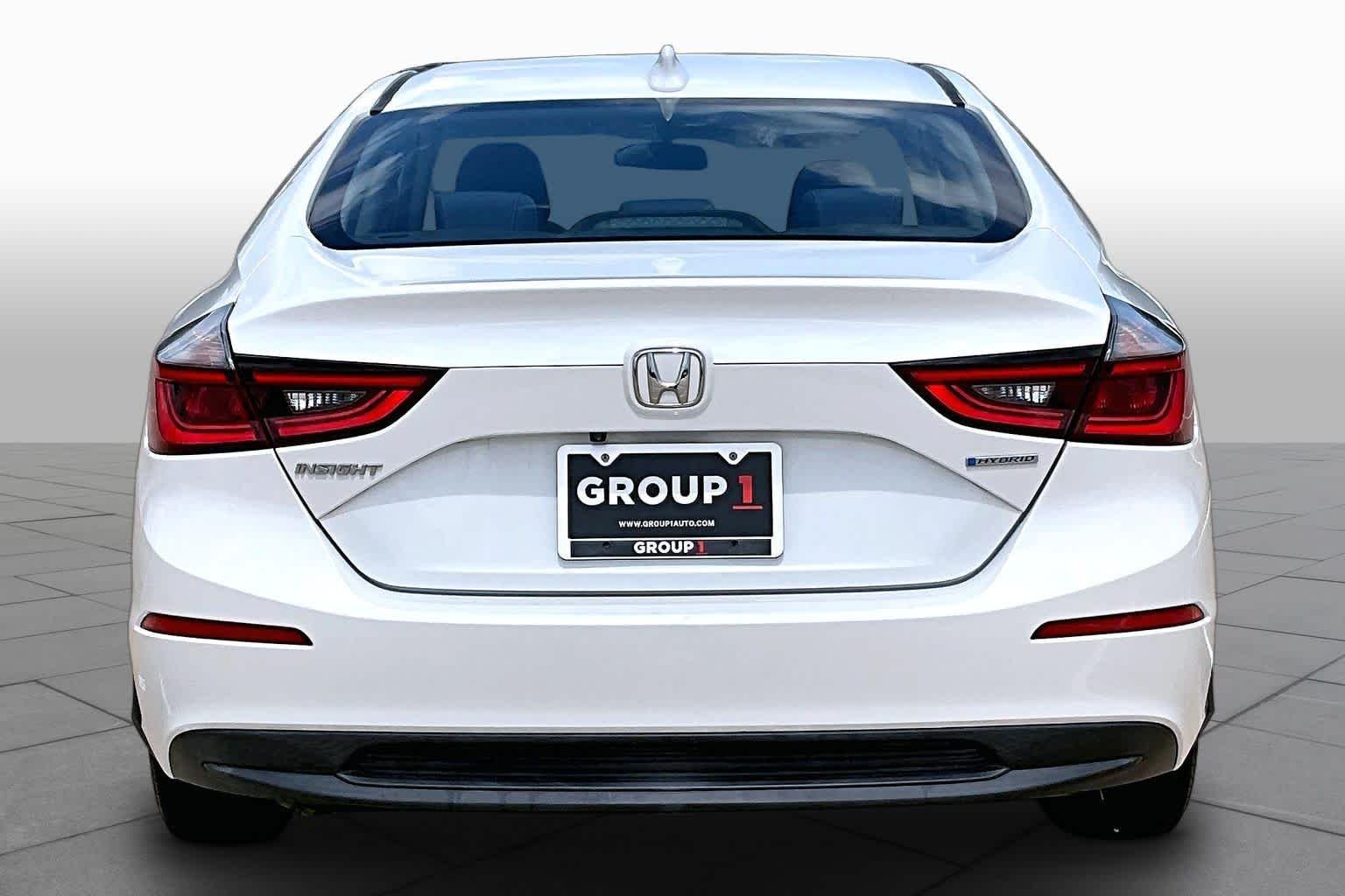 Used 2022 Platinum White Pearl Honda EX image 4