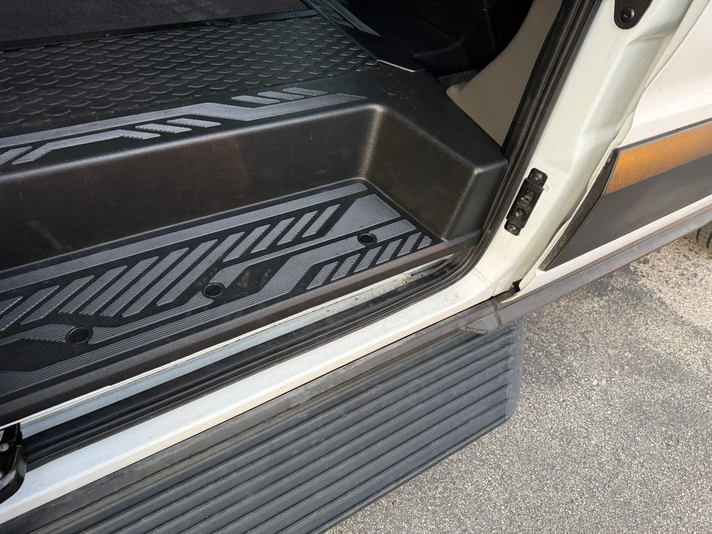 Used 2024 White Ford XLT image 18