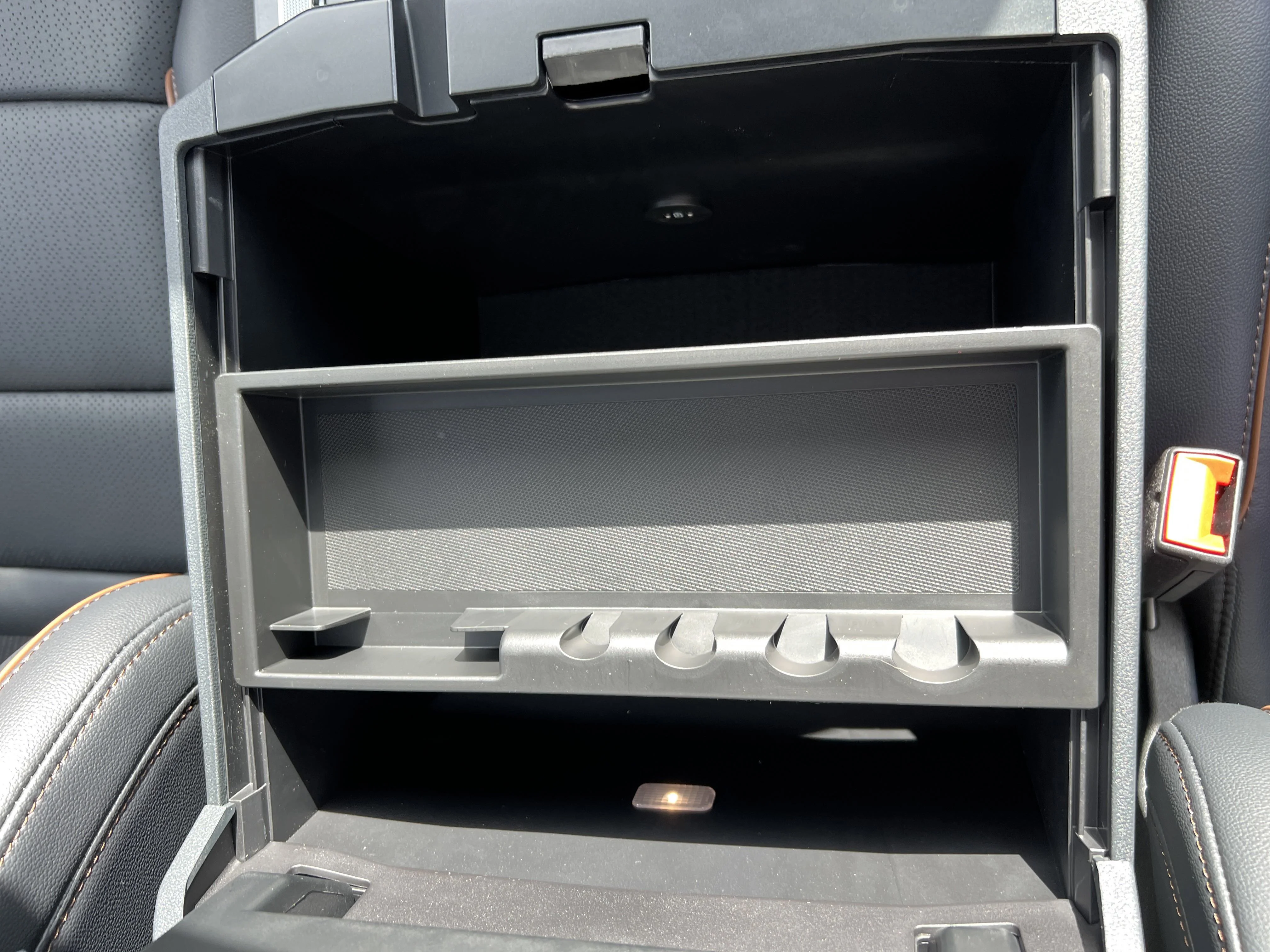 2025 Ford F-350 Super Duty Lariat - Photo 43